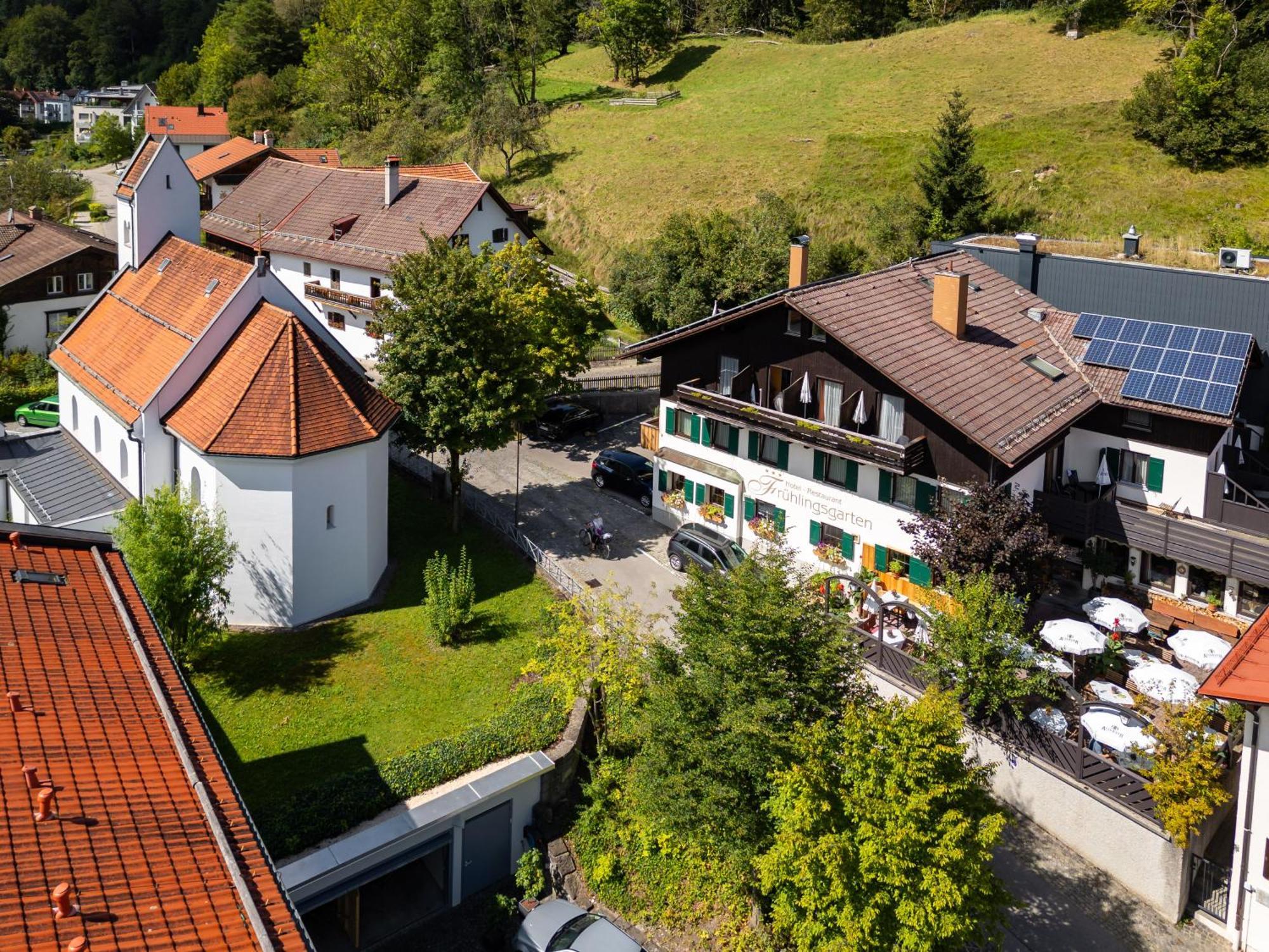 Hotel Restaurant Fruehlingsgarten Füssen Екстериор снимка